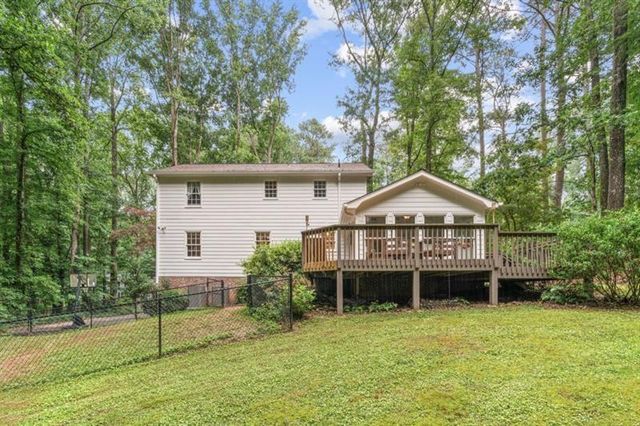 60 Camp Drive, Carrollton, GA 30117