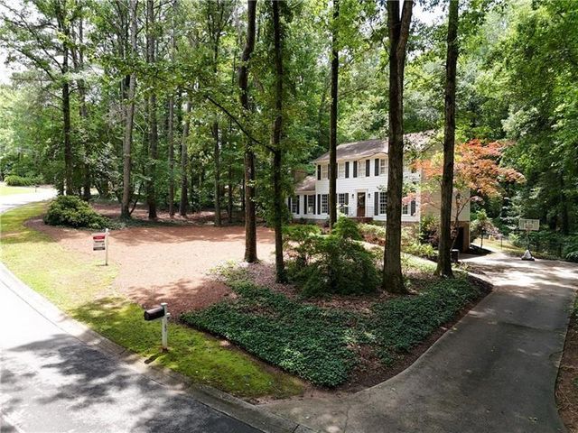 60 Camp Drive, Carrollton, GA 30117