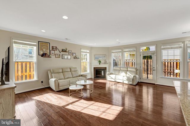 24703 GRACEHILL TER, Aldie, VA 20105