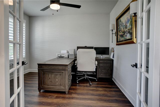 113 Cibolo Creek LOOP, Bastrop, TX 78602