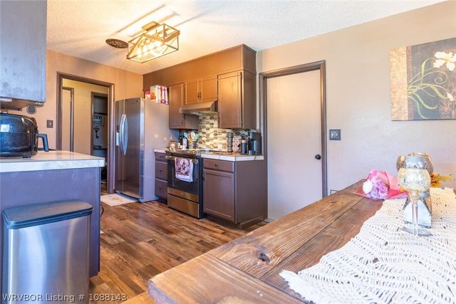 1524 Pineywood Drive, Mcalester, OK 74501