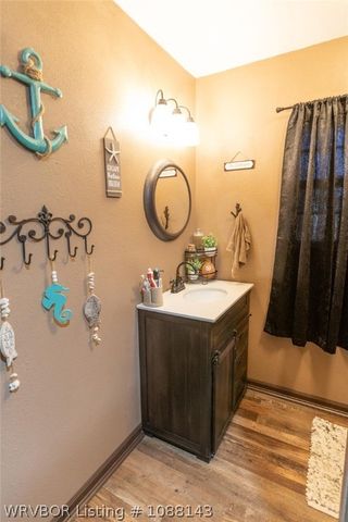 1524 Pineywood Drive, Mcalester, OK 74501