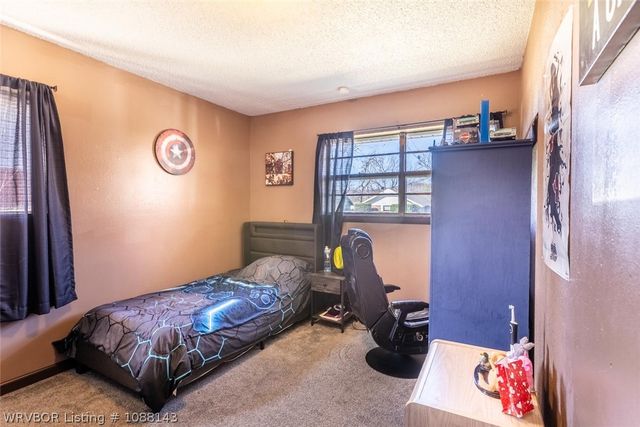 1524 Pineywood Drive, Mcalester, OK 74501