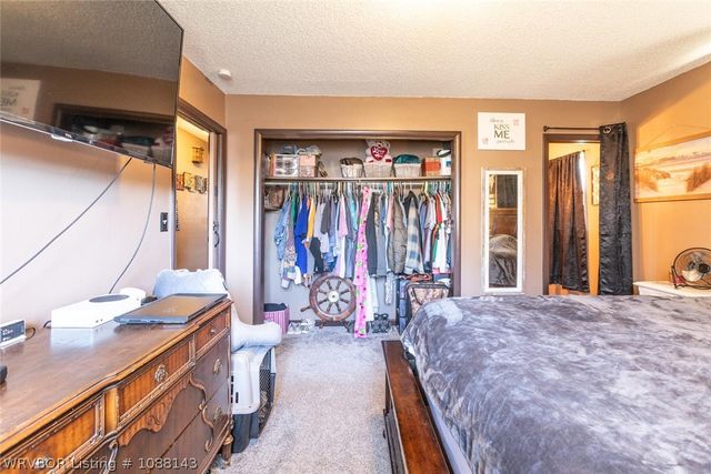 1524 Pineywood Drive, Mcalester, OK 74501