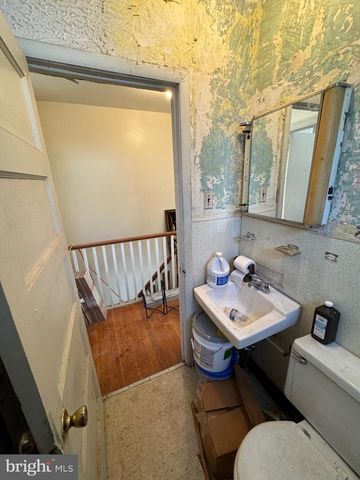 2066 EASTBURN AVE, Philadelphia, PA 19138