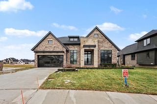 13958 Arthur Court, Washington Twp, MI 48094