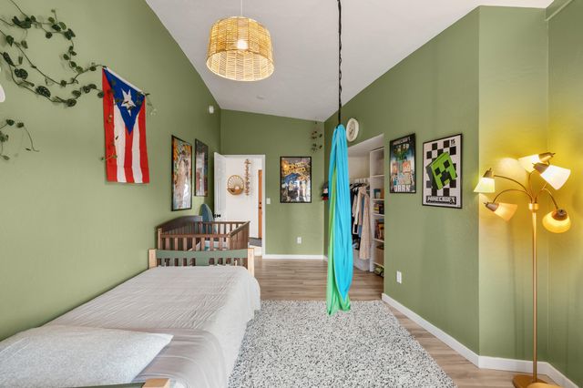 1027 SE M, Grants Pass, OR 97526