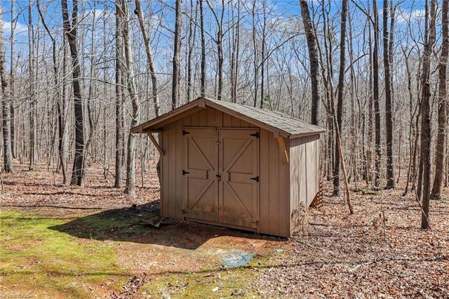 152 Prospectors Way, Lexington, NC 27292