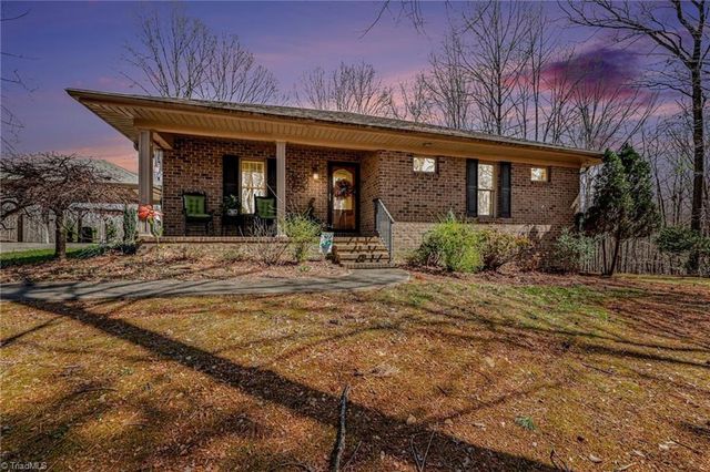 152 Prospectors Way, Lexington, NC 27292