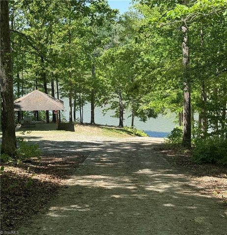 152 Prospectors Way, Lexington, NC 27292