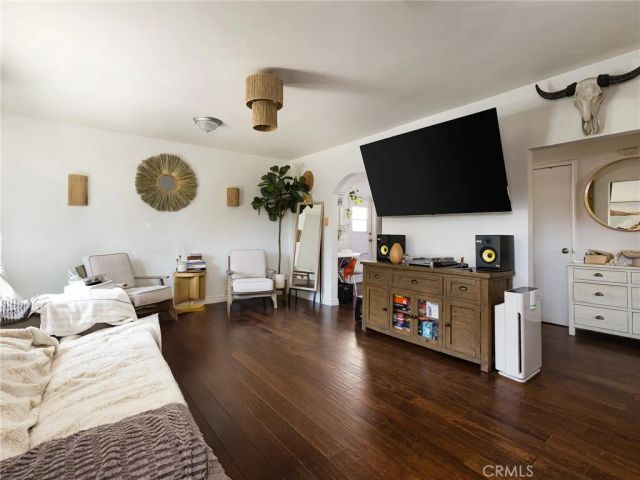 427 E Franklin Avenue, El Segundo, CA 90245
