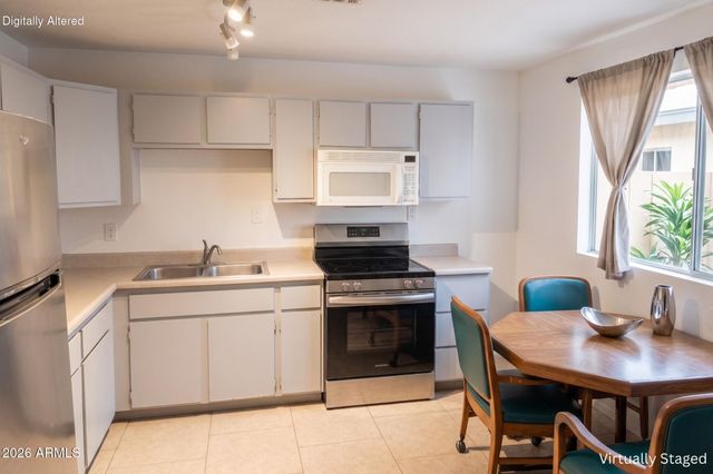 1702 W Shangri La -- Apt 1, Phoenix, AZ 85029