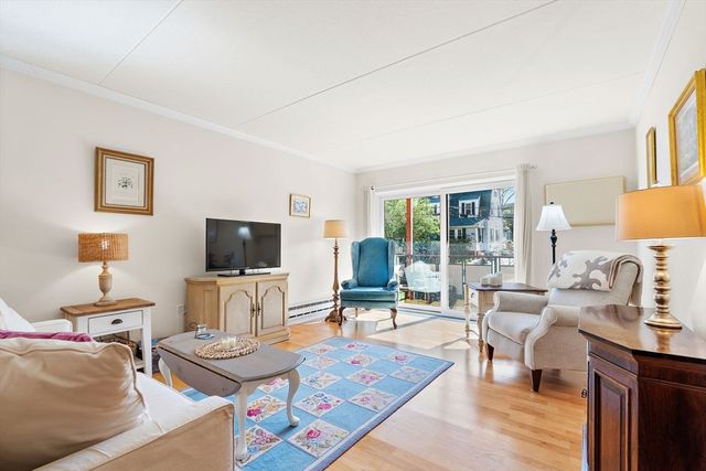 100 Lexington St A2, Belmont, MA 02478