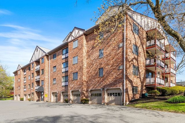 100 Lexington St A2, Belmont, MA 02478