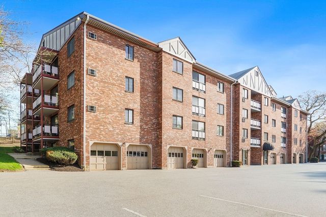 100 Lexington St A2, Belmont, MA 02478