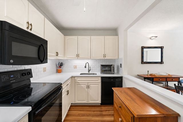 100 Lexington St A2, Belmont, MA 02478