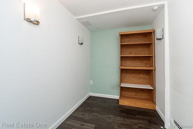 1147 Tienken Court, Rochester Hills, MI 48306