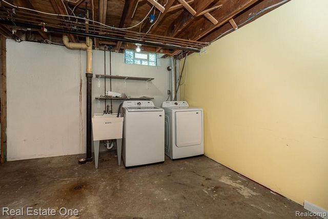 1147 Tienken Court, Rochester Hills, MI 48306