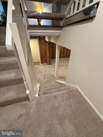 6830 MONTIVIDEO SQUARE CT, Falls Church, VA 22043