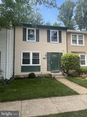 6830 MONTIVIDEO SQUARE CT, Falls Church, VA 22043