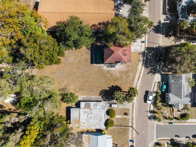 13TH AVENUE, St Petersburg, FL 33712