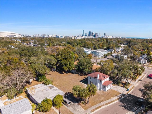 13TH AVENUE, St Petersburg, FL 33712