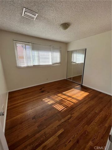 3833 W 105 Street, Inglewood, CA 90066