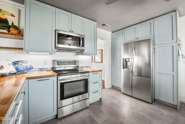 5957 Pleasant Farm Drive, Beaufort, SC 29906