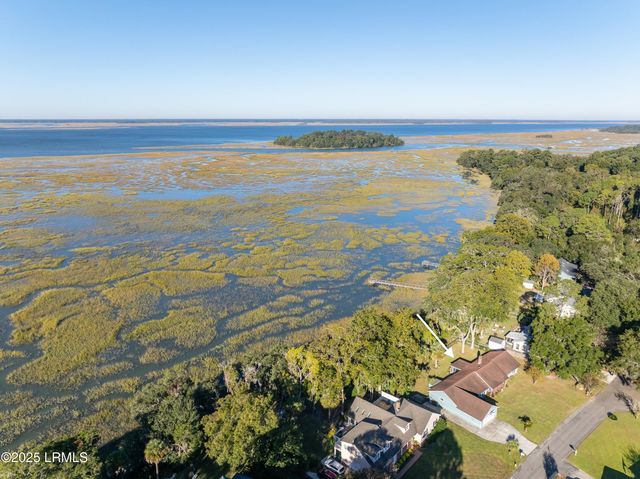 5957 Pleasant Farm Drive, Beaufort, SC 29906