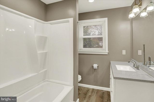 1612 ELBRIDGE RD, Harrisburg, PA 17112