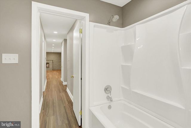 1612 ELBRIDGE RD, Harrisburg, PA 17112