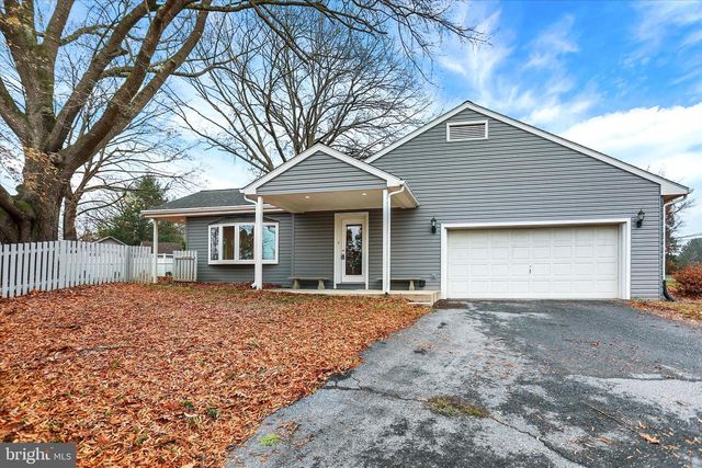 1612 ELBRIDGE RD, Harrisburg, PA 17112