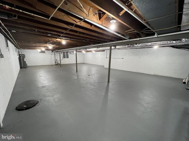 1612 ELBRIDGE RD, Harrisburg, PA 17112