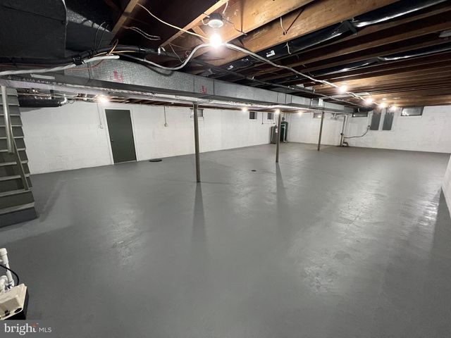 1612 ELBRIDGE RD, Harrisburg, PA 17112