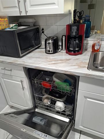 9708 SW 138th Ave 9708, Miami, FL 33186