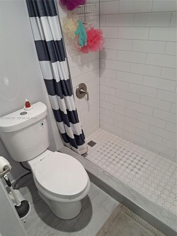 9708 SW 138th Ave 9708, Miami, FL 33186