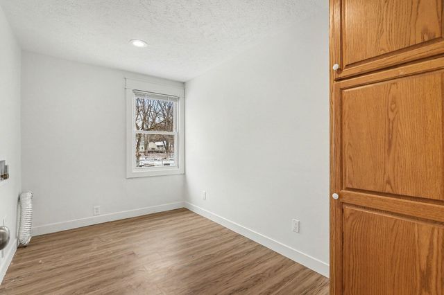 880 Paw Paw Drive, Holland, MI 49423