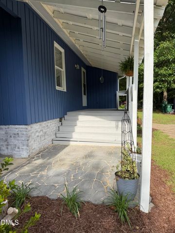 205 SW Maynard Road, Cary, NC 27511