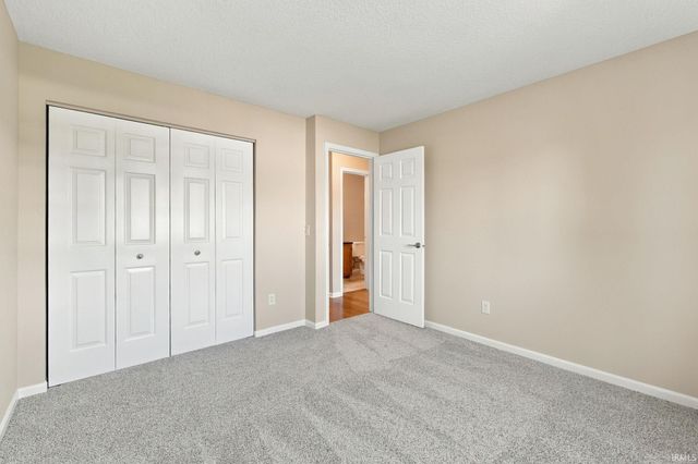 1910 E Dowling Street, Kendallville, IN 46755