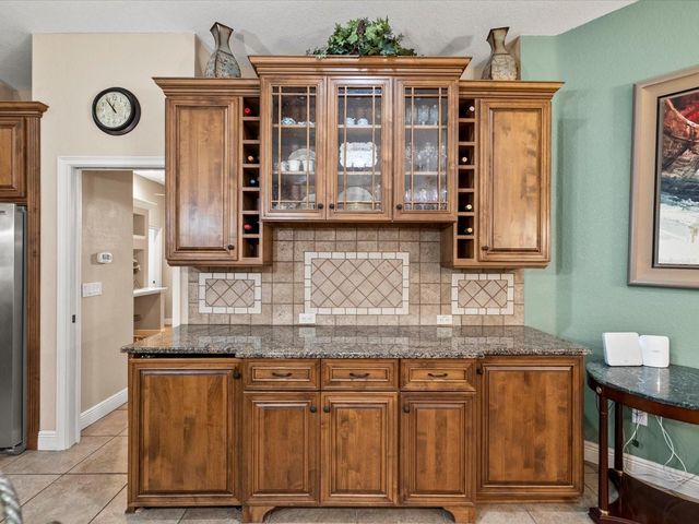 19617 EAGLE CREST DRIVE, Lutz, FL 33549