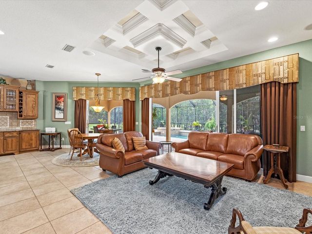 19617 EAGLE CREST DRIVE, Lutz, FL 33549