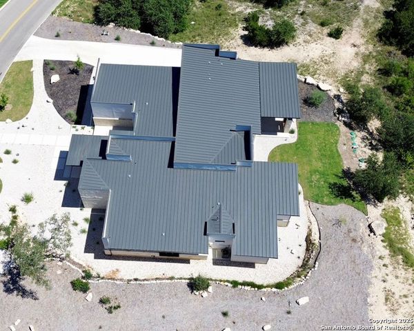 24108 Tres Arroyos, San Antonio, TX 78255