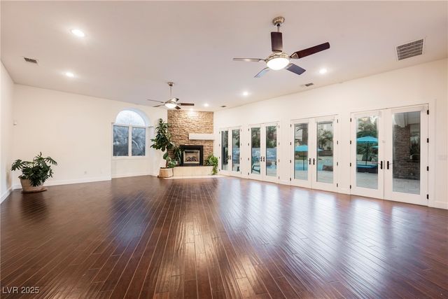 5101 Mountain Foliage Drive, Las Vegas, NV 89148