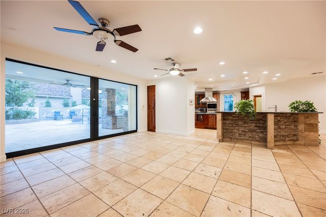 5101 Mountain Foliage Drive, Las Vegas, NV 89148