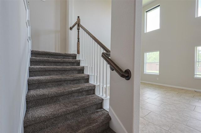 3911 Summerlin Court, Baytown, TX 77521