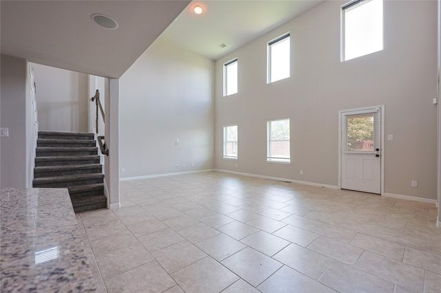 3911 Summerlin Court, Baytown, TX 77521
