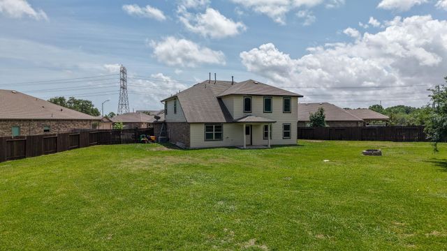 3911 Summerlin Court, Baytown, TX 77521