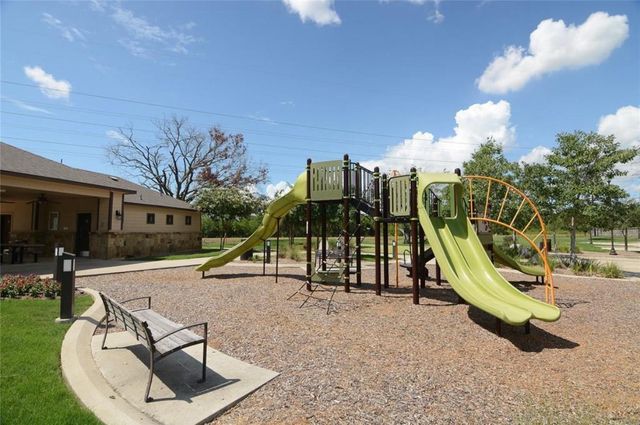 3911 Summerlin Court, Baytown, TX 77521