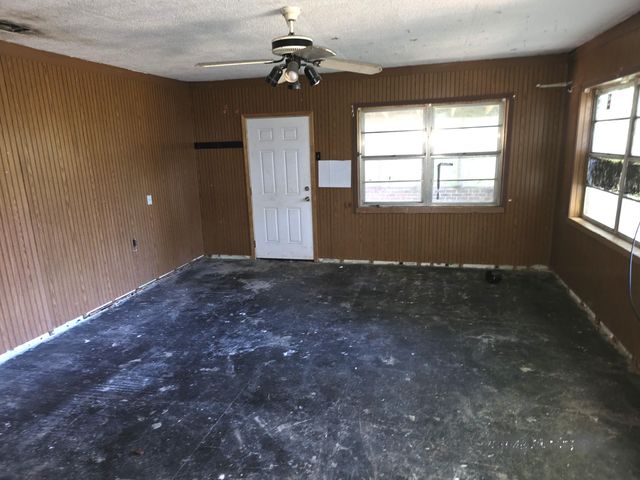 12 W Audrey Drive, Fort Walton Beach, FL 32548