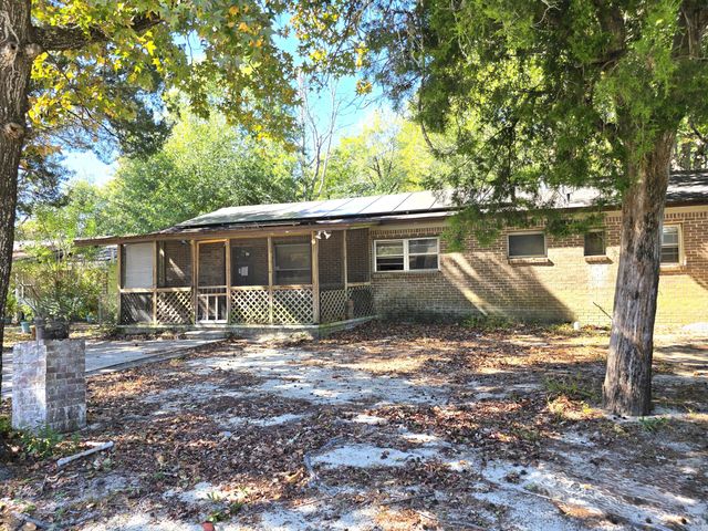 12 W Audrey Drive, Fort Walton Beach, FL 32548